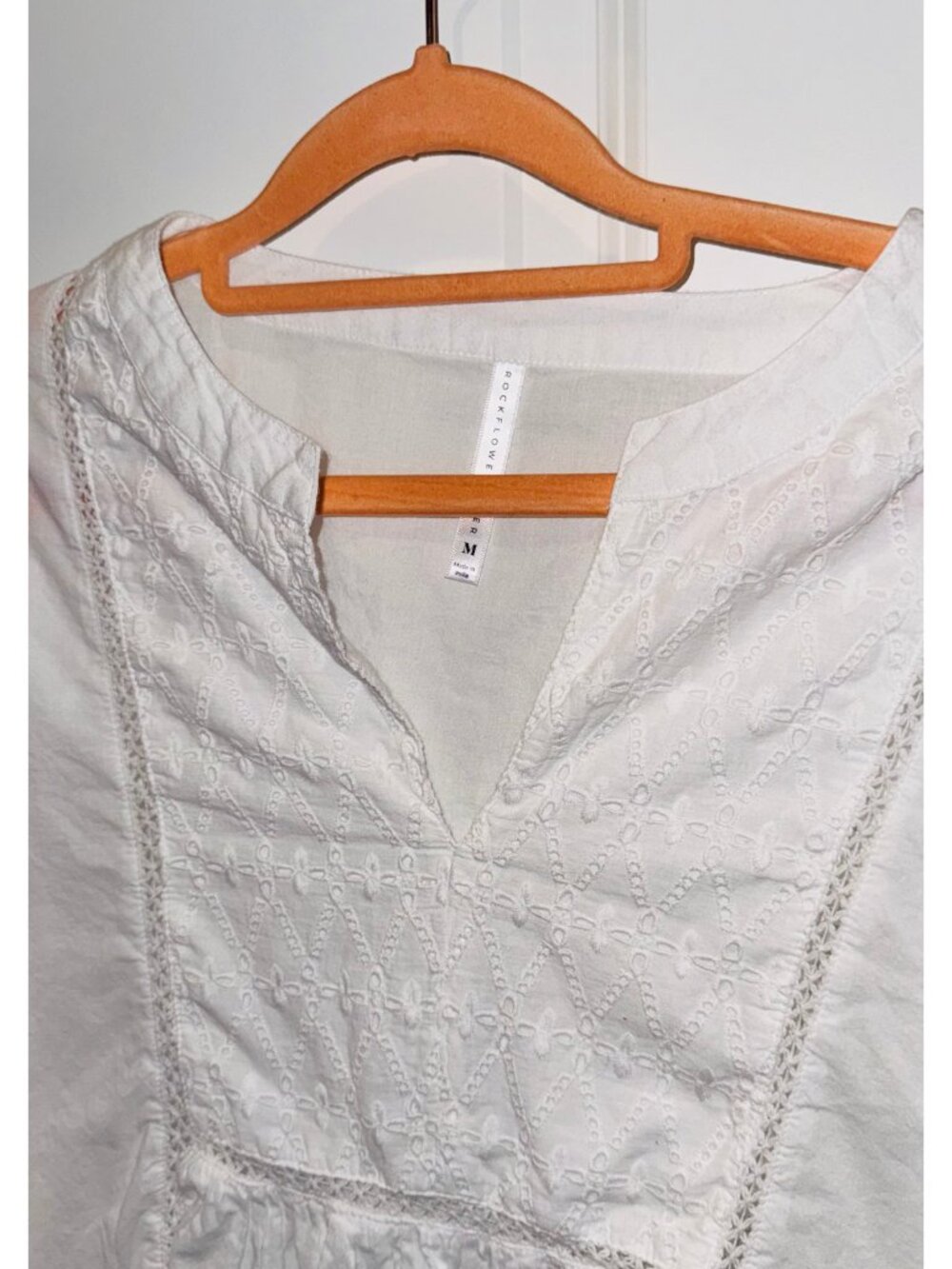 (2 for $15) Rockflower Paper White Eyelet Bell Sleeve Top Size M 100% COTTON - Picture 4 of 5